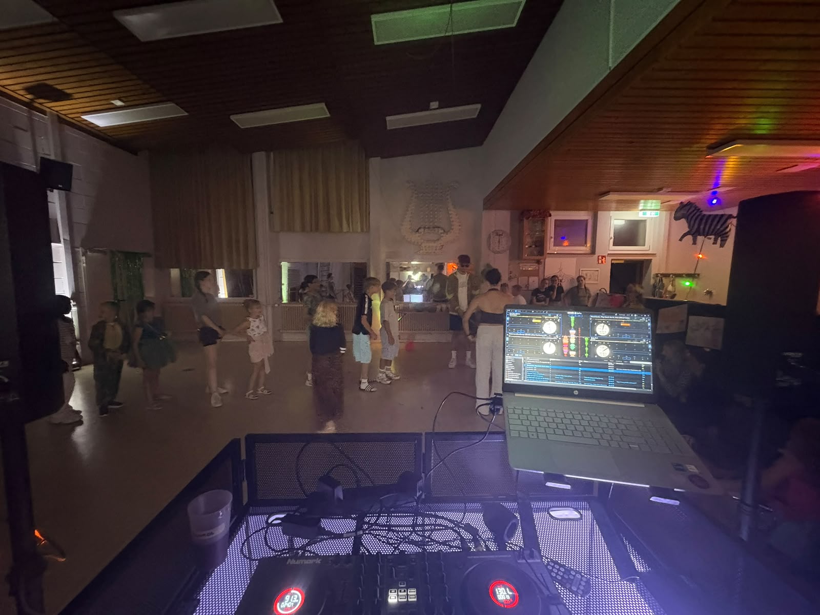Kinder Disco 26 Bild 4